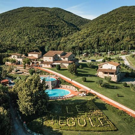 Resort Le Tegole Riparbella Bagian luar foto